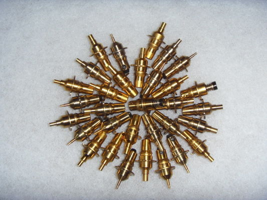 satın al JUKI KE730 KE740 KE750 KE760 Makinesi Için E35017210A0 JUKI Meme ASM 101 Çevrimiçi üretim