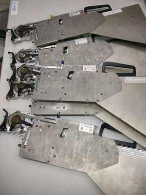 satın al Evest EM-760L SMT Makinesi için evest 12mm Besleyici Orijinal kullanılan, iyi durumda Çevrimiçi üretim