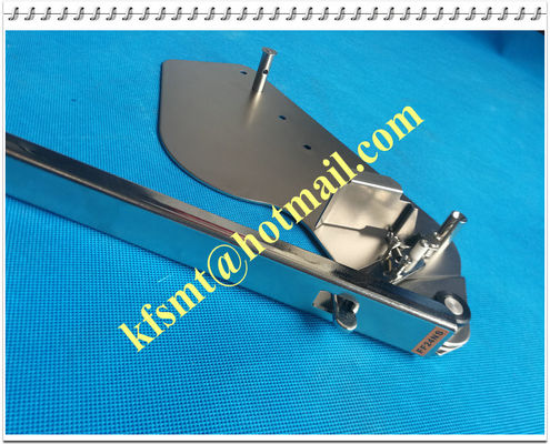 satın al JUKI 24mm besleyici JUKI bant besleyici FF24NS FEEDER E50067060B0 Çevrimiçi üretim