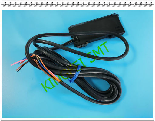 satın al EP19-900172 EP19-001276 SMT Yedek Parça Sensörü AMP E3X-DA21-S Excen Makinesi İçin Çevrimiçi üretim